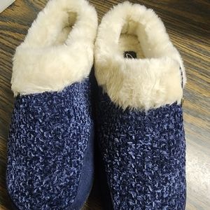 Clarks indoor outdoor slippers